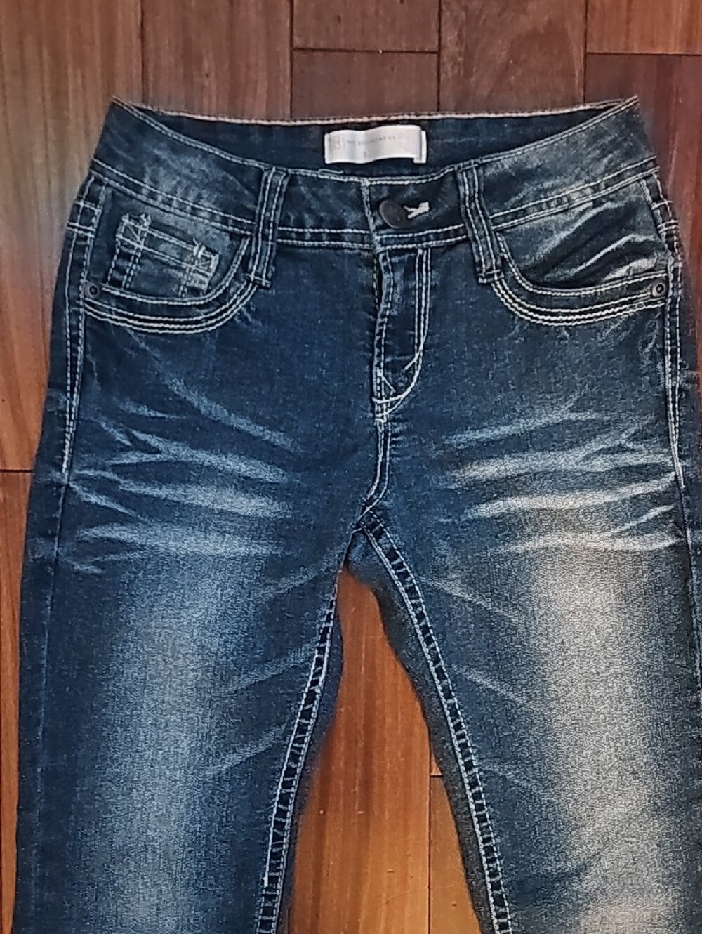 No Boundaries Dark Blue Skinny Jeans with Embroidered Back Pockets - Picture 3 of 10
